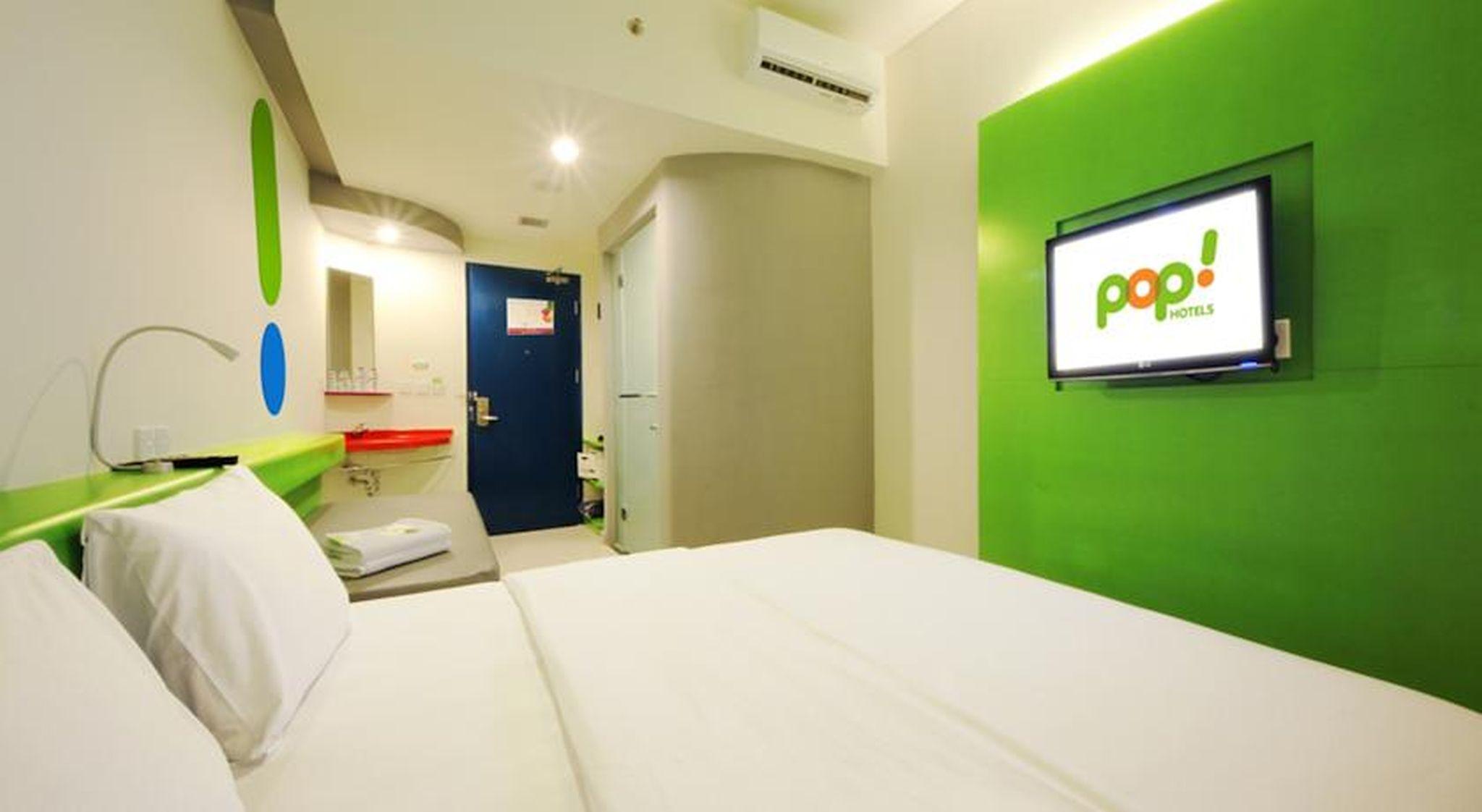 Pop! Hotel Kemang Jakarta Exterior photo